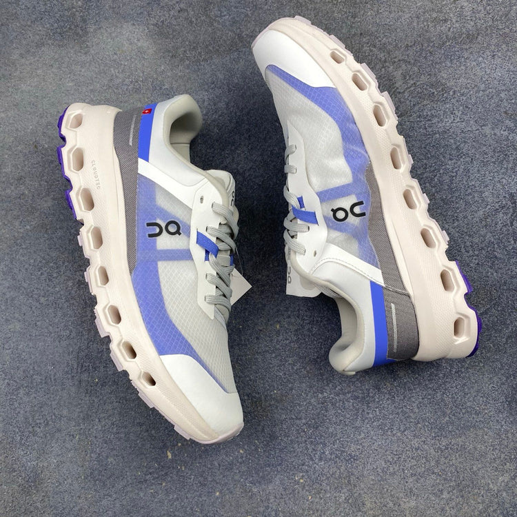 On Cloudvista 2 Cream & Blue Sneakers
