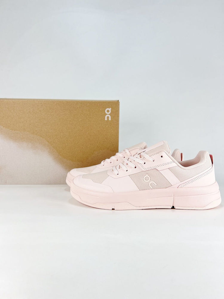 On THE ROGER Clubhouse 2 Blush Pink Sneakers