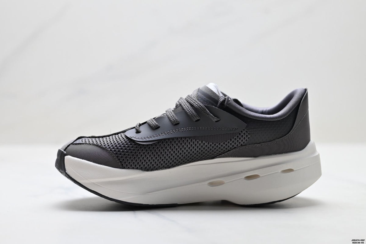 On Grey & Ivory Sneakers Cloudboom Volt Raf