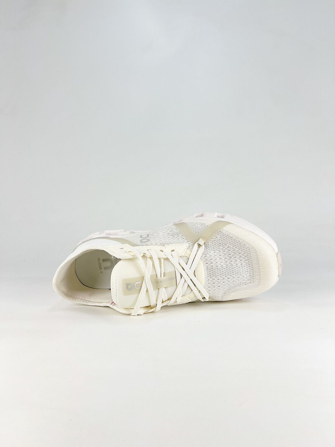 On Cloud X 4 White Sneakers