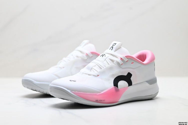 On THE ROGER Pro 3 Clay White & Pink Sneakers