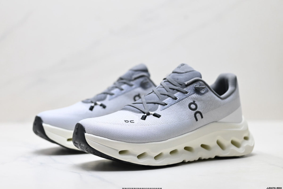 On Cloudtilt Grey & Cream Sneakers