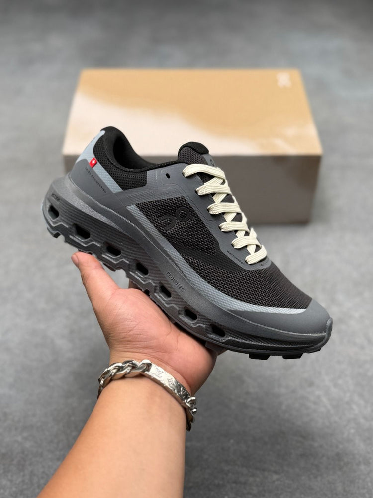 On Charcoal & Black Sneakers oudVista 3 MiP
