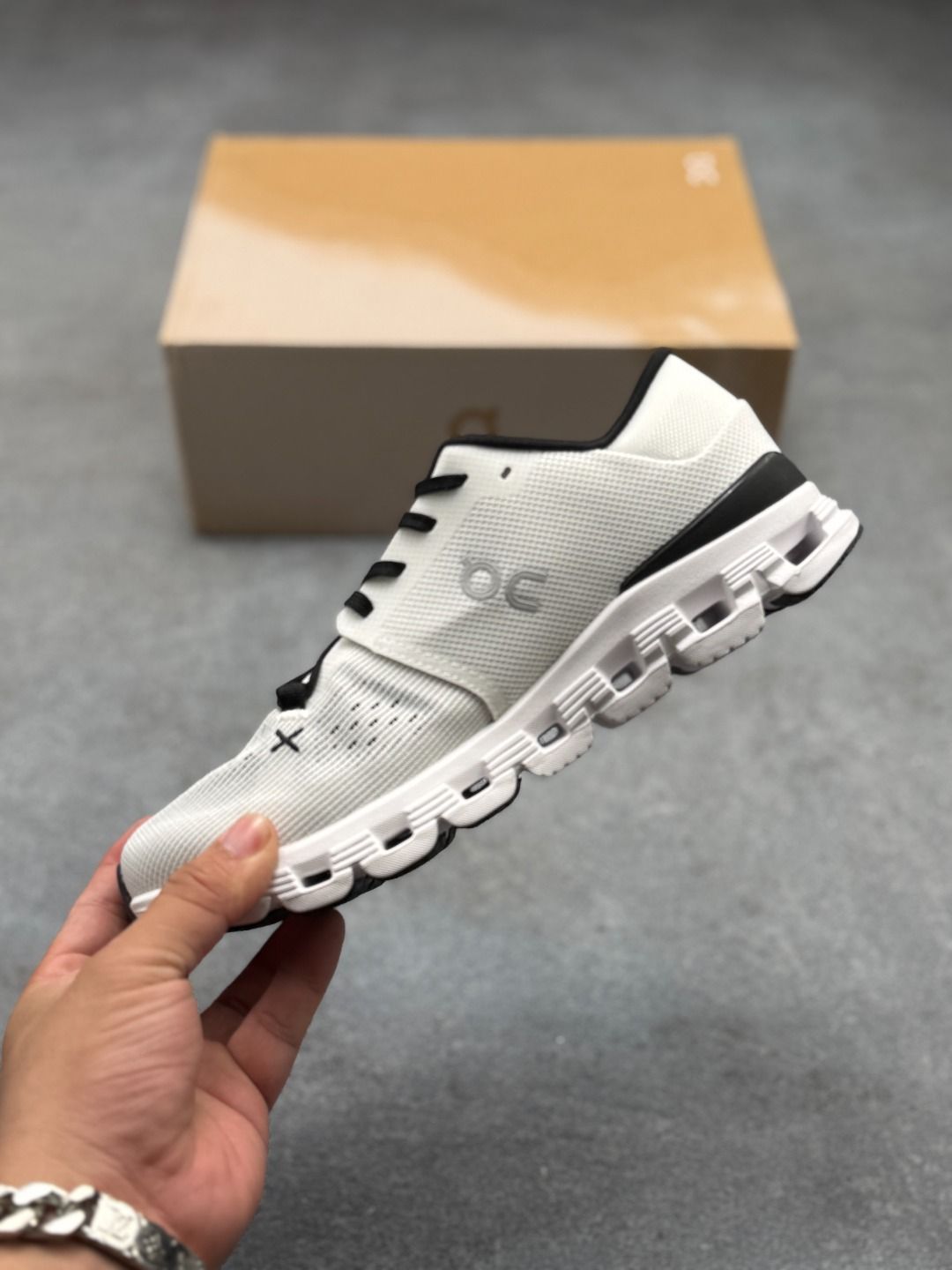 On Cloud X 4 White & Black Sneakers