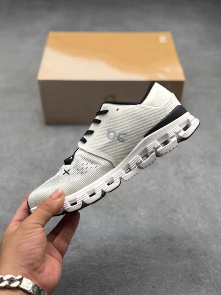 On Cloud X 4 White & Black Sneakers