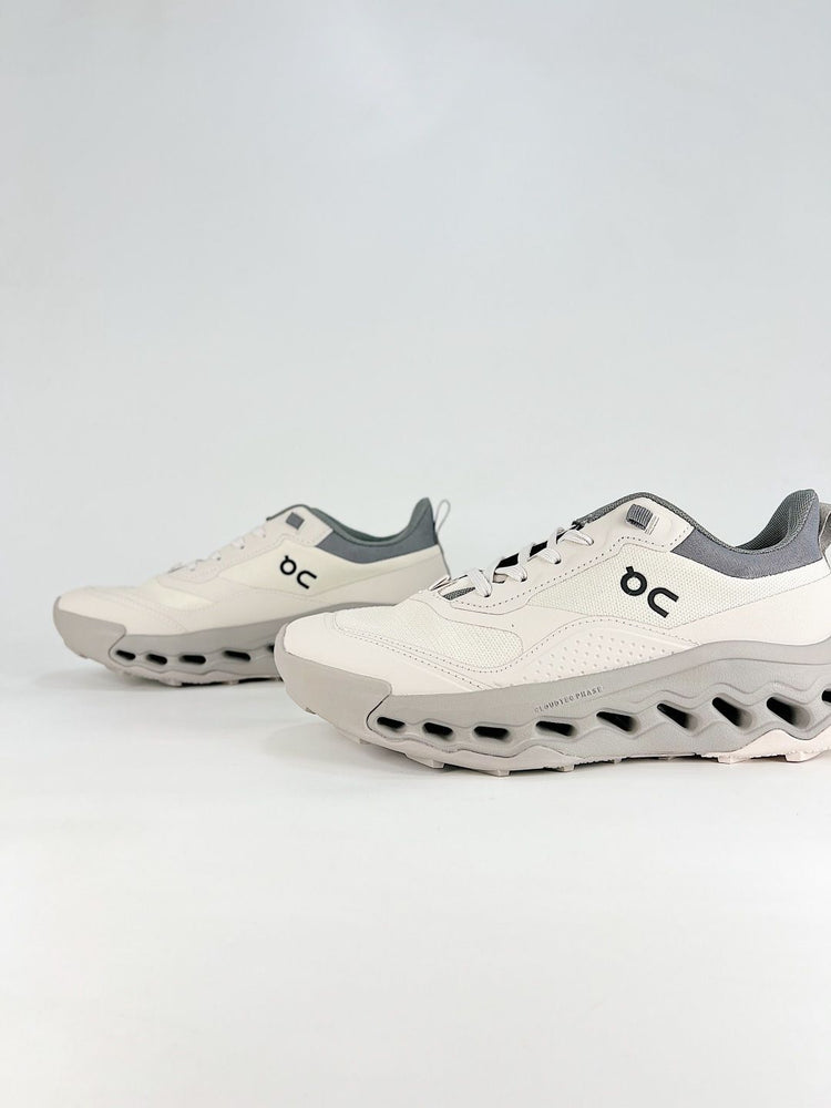 On Cloudleap White & Grey Sneakers