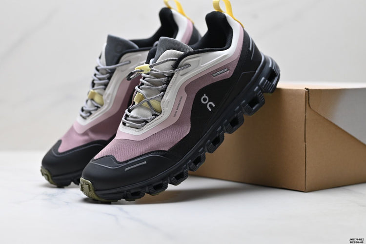 On Cloud 6 Geo Black & Taupe Sneakers