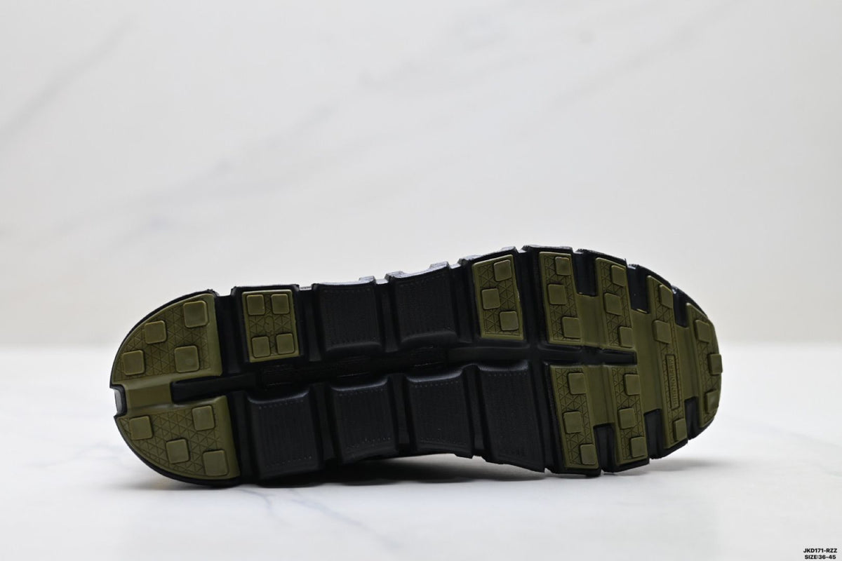 On Cloud 6 Geo Black & Taupe Sneakers