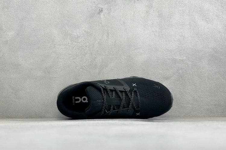 On Cloud X 5 Black & Charcoal Sneakers
