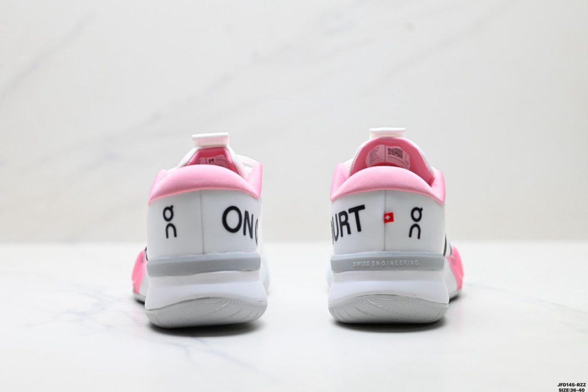 On THE ROGER Pro 3 Clay White & Pink Sneakers