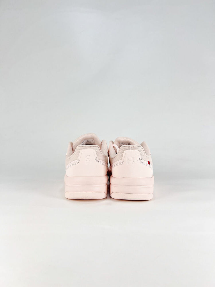 On THE ROGER Clubhouse 2 Blush Pink Sneakers