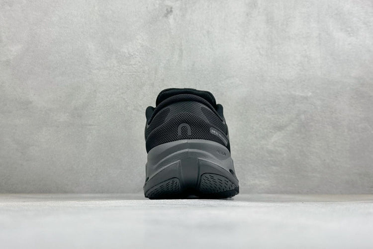 On Cloud X 5 Black & Charcoal Sneakers