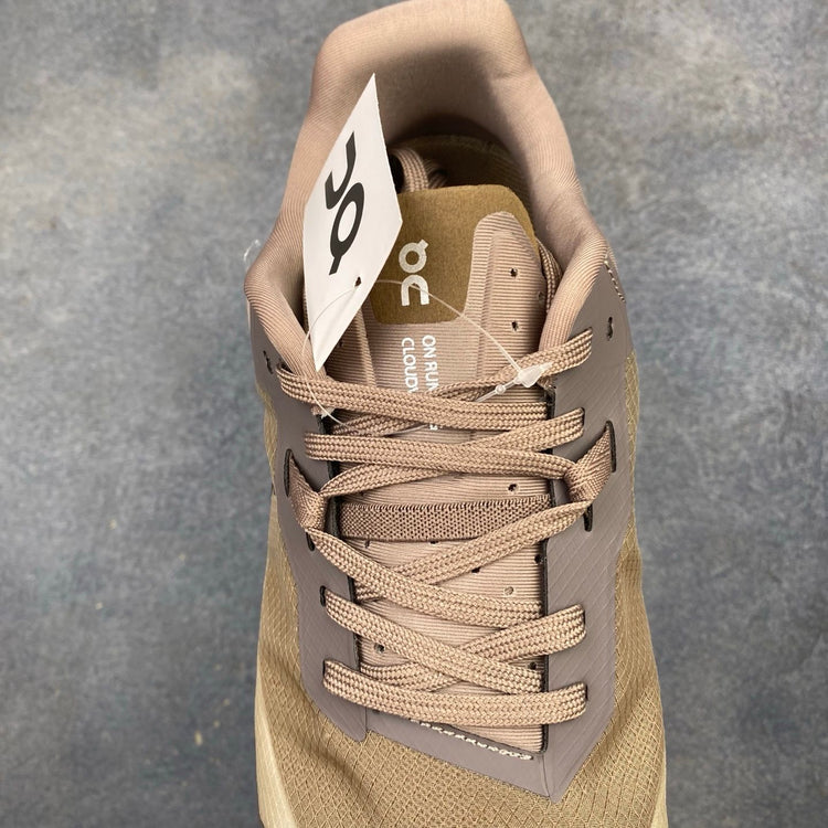 On Cloudvista 2 Taupe & Sand Sneakers