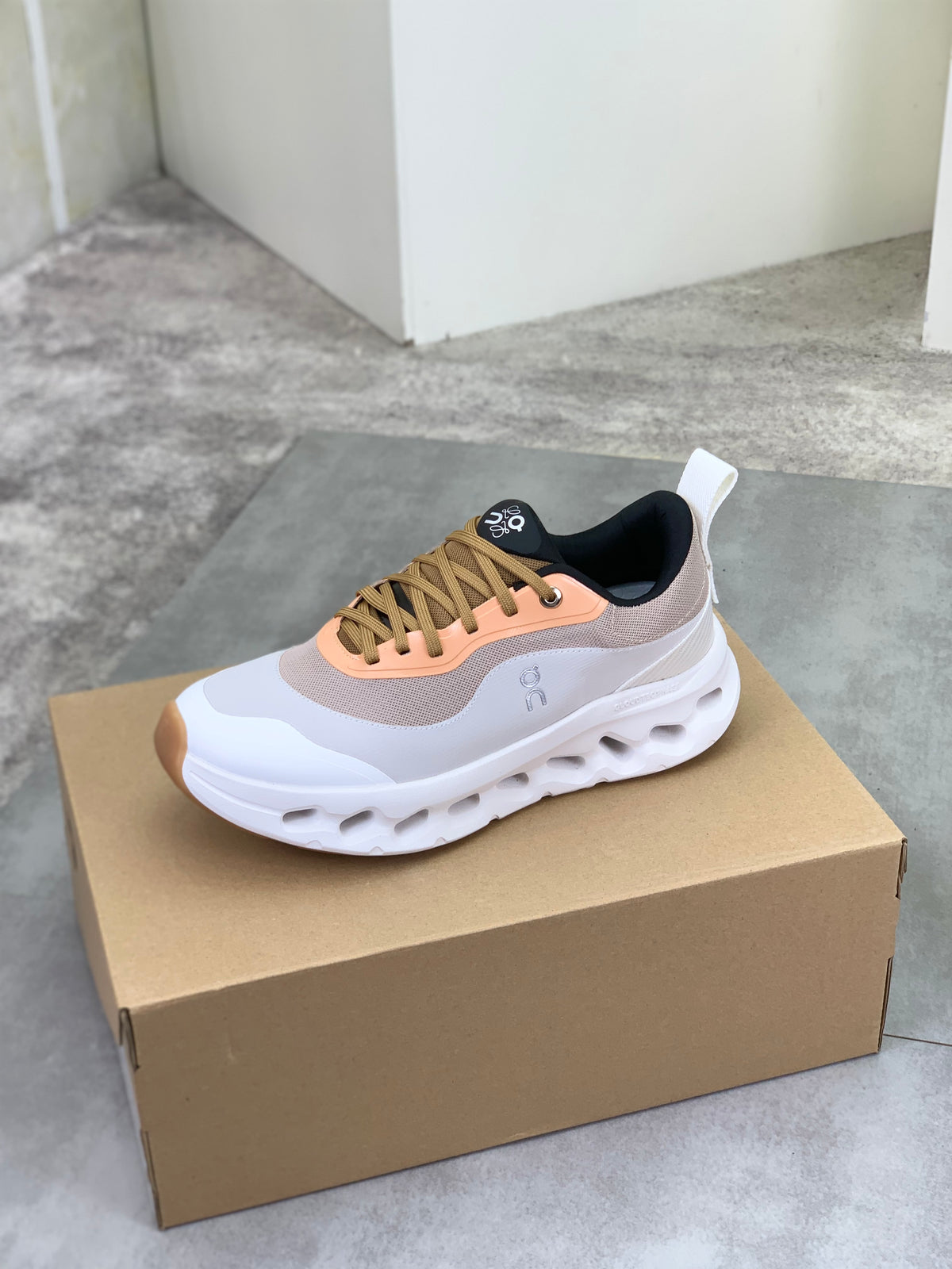 LOEWE x On Peach & Black Sneakers