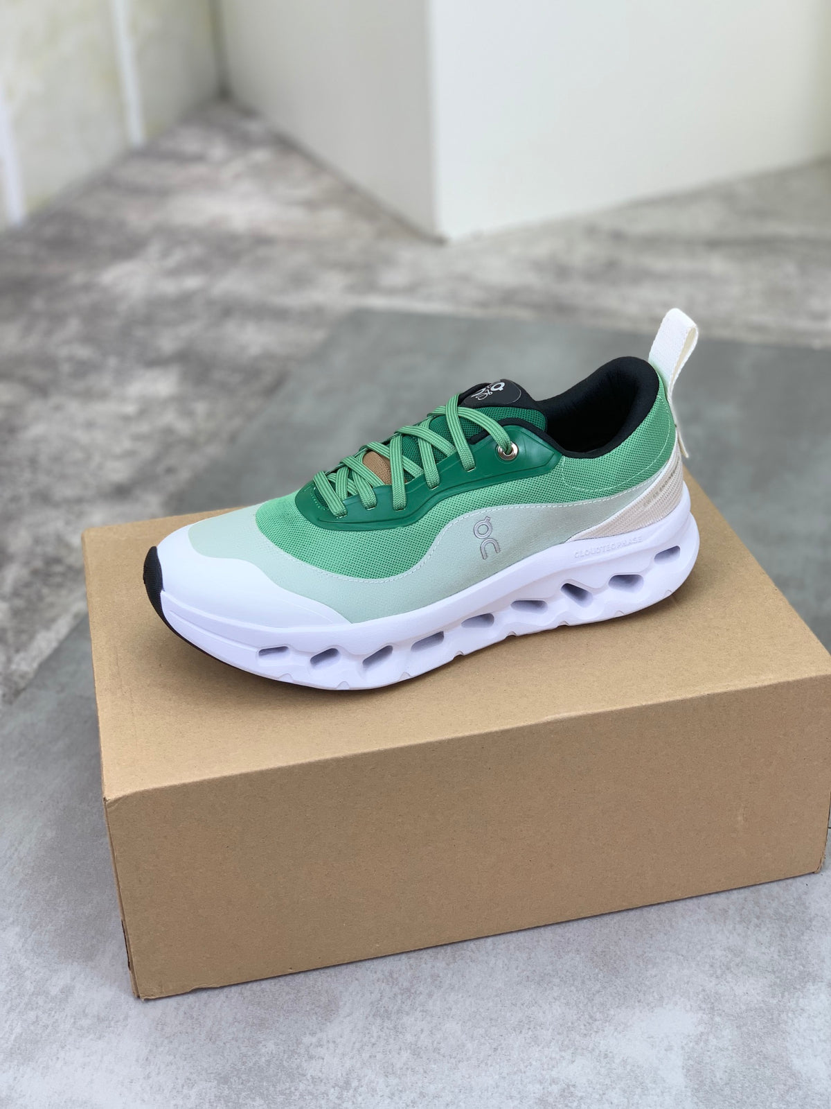 LOEWE x On Cloudtilt 2.0 Green Gradient Sneakers