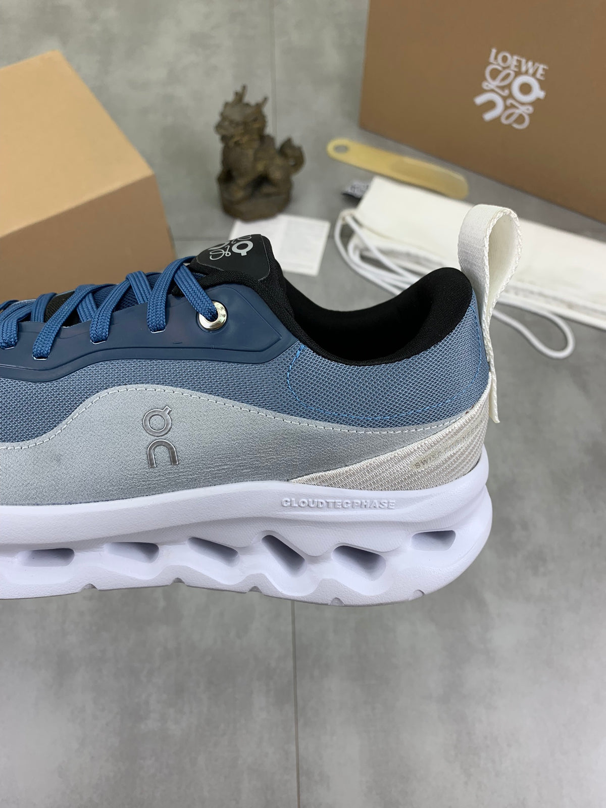 LOEWE x On Cloudtilt 2.0 Blue Gradient Sneakers