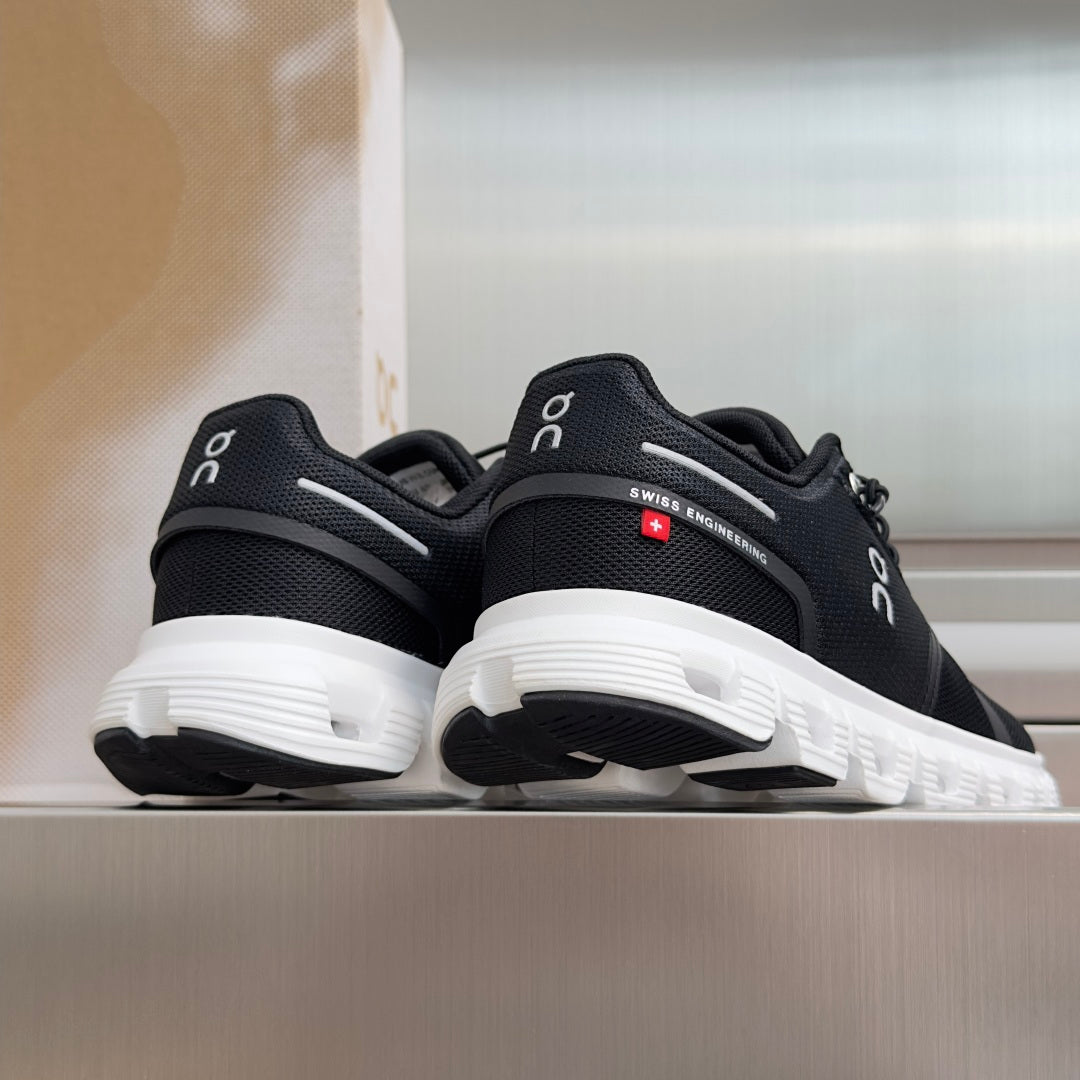 On Cloud 6 Black & White Sneakers