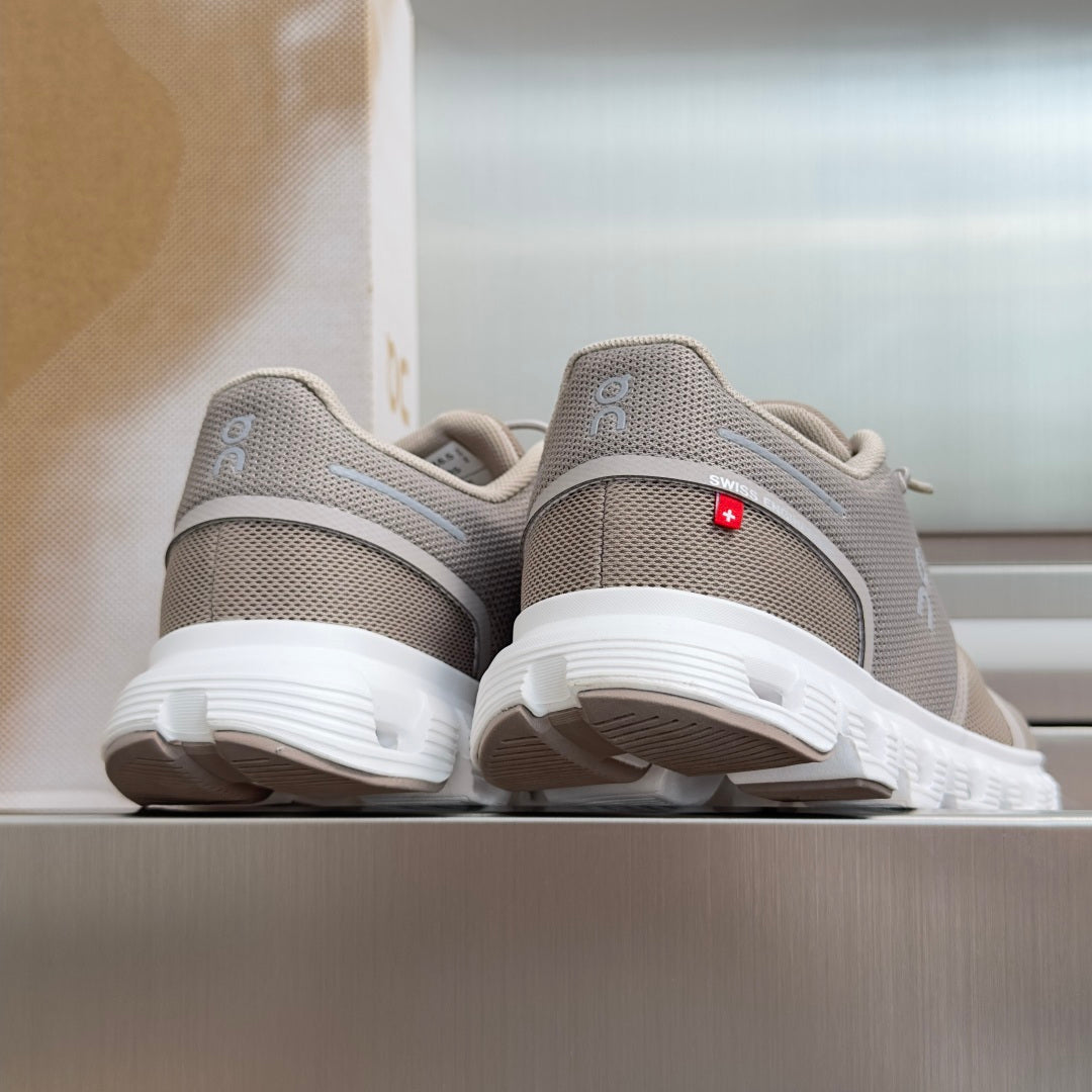 On Cloud 6 Taupe & White Sneakers