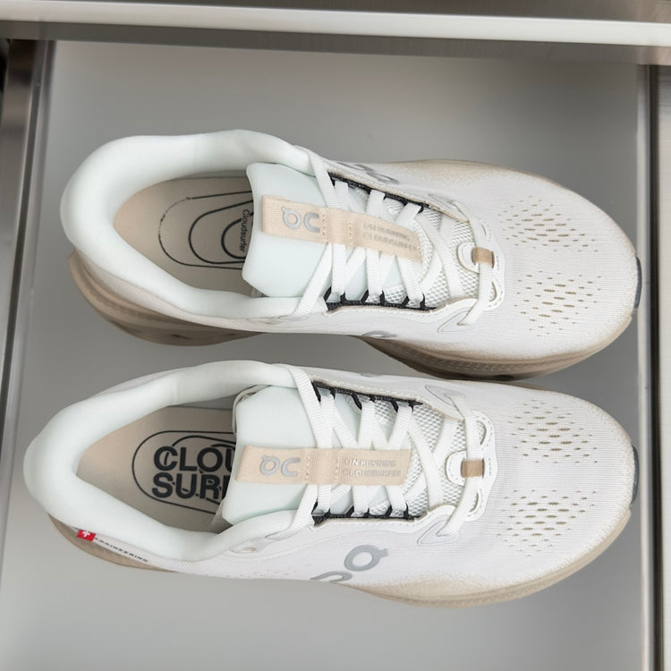 On Cloudvista 3 White & Cream Sneakers