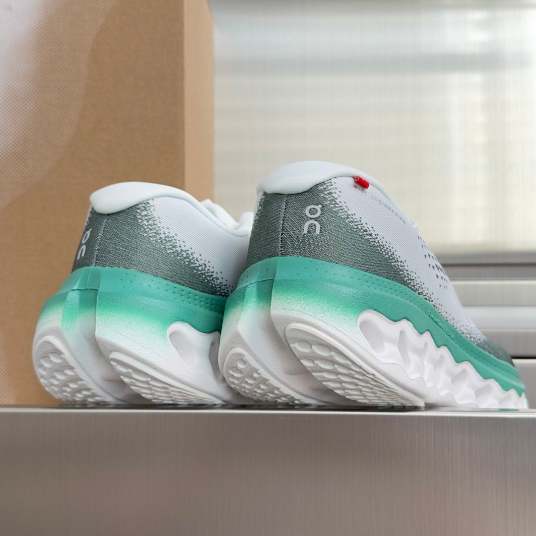 On Cloudvista 3 White & Teal Sneakers