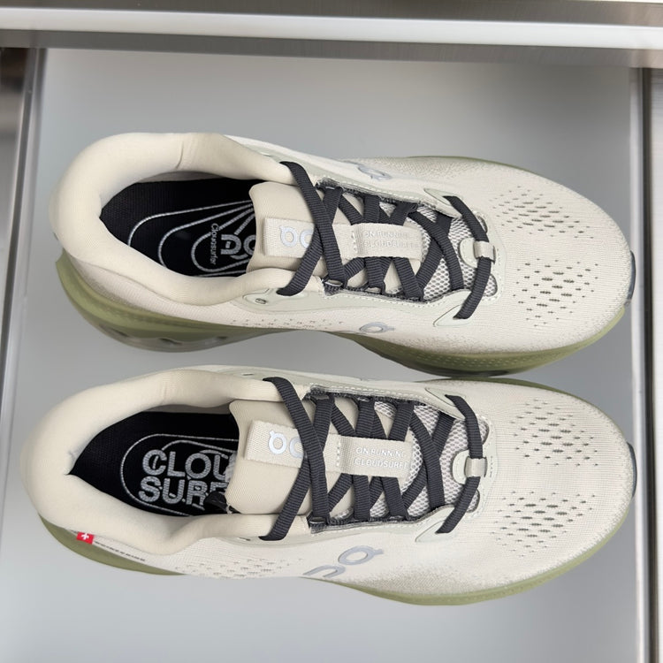 On Cloudvista 3 Cream & Pale Green Sneakers