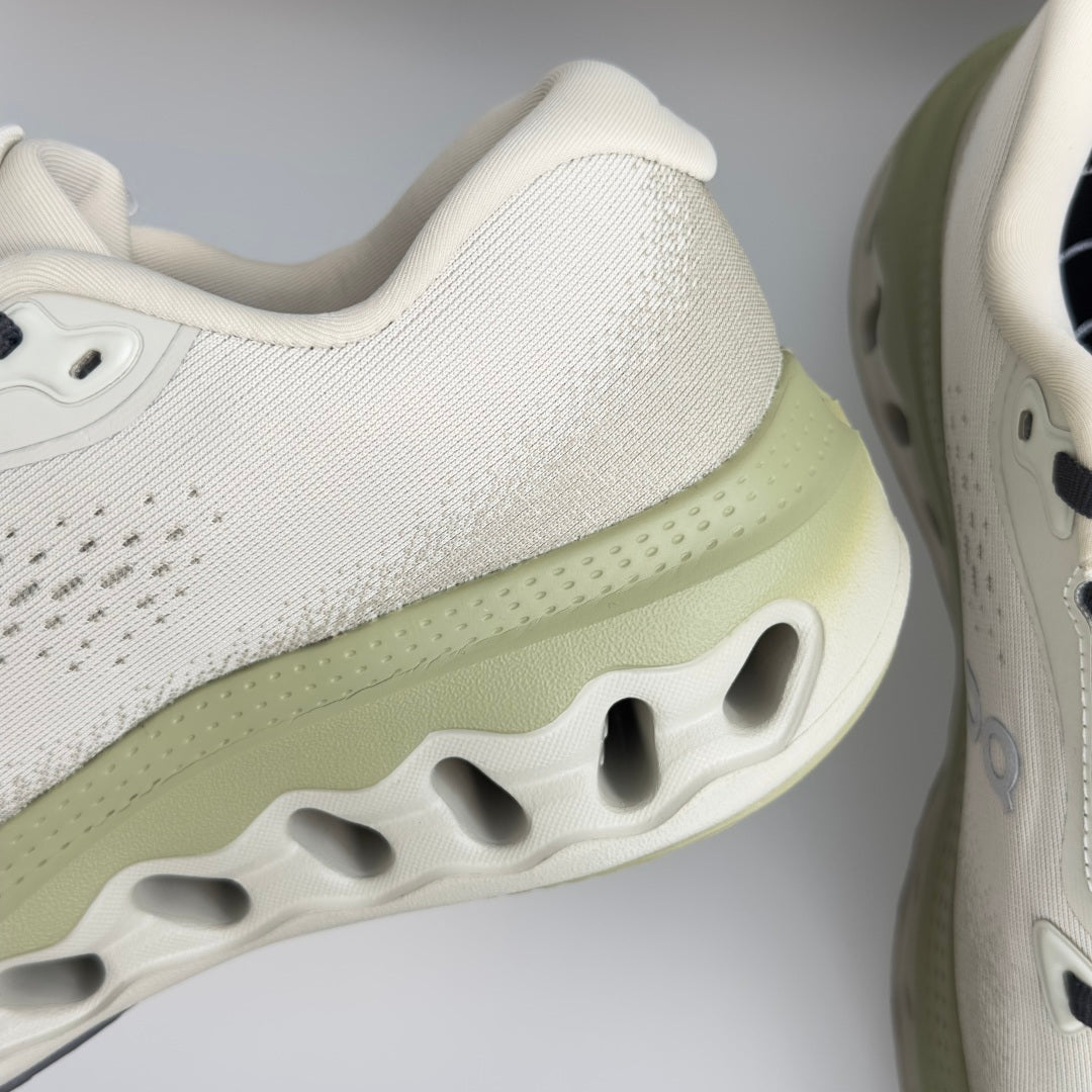 On Cloudvista 3 Cream & Pale Green Sneakers