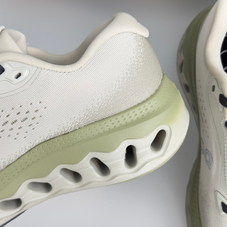 On Cloudvista 3 Cream & Pale Green Sneakers