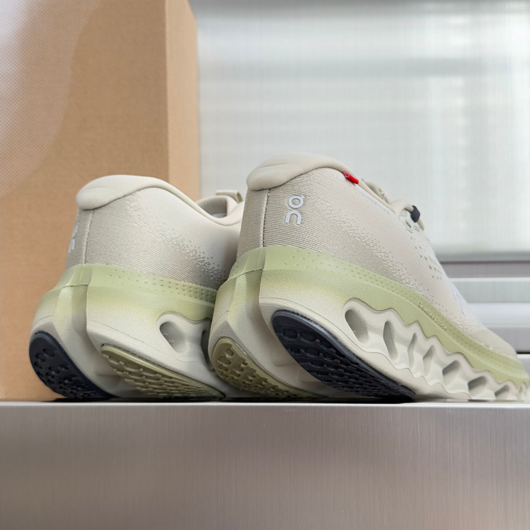 On Cloudvista 3 Cream & Pale Green Sneakers