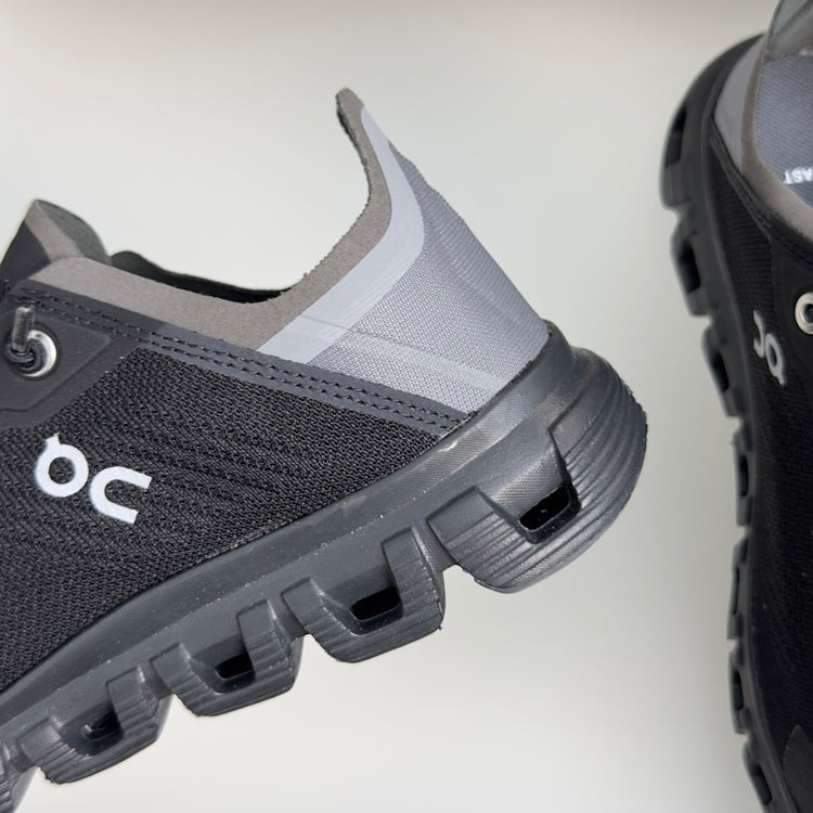 On Cloud 6 Coast Black & Grey Sneakers