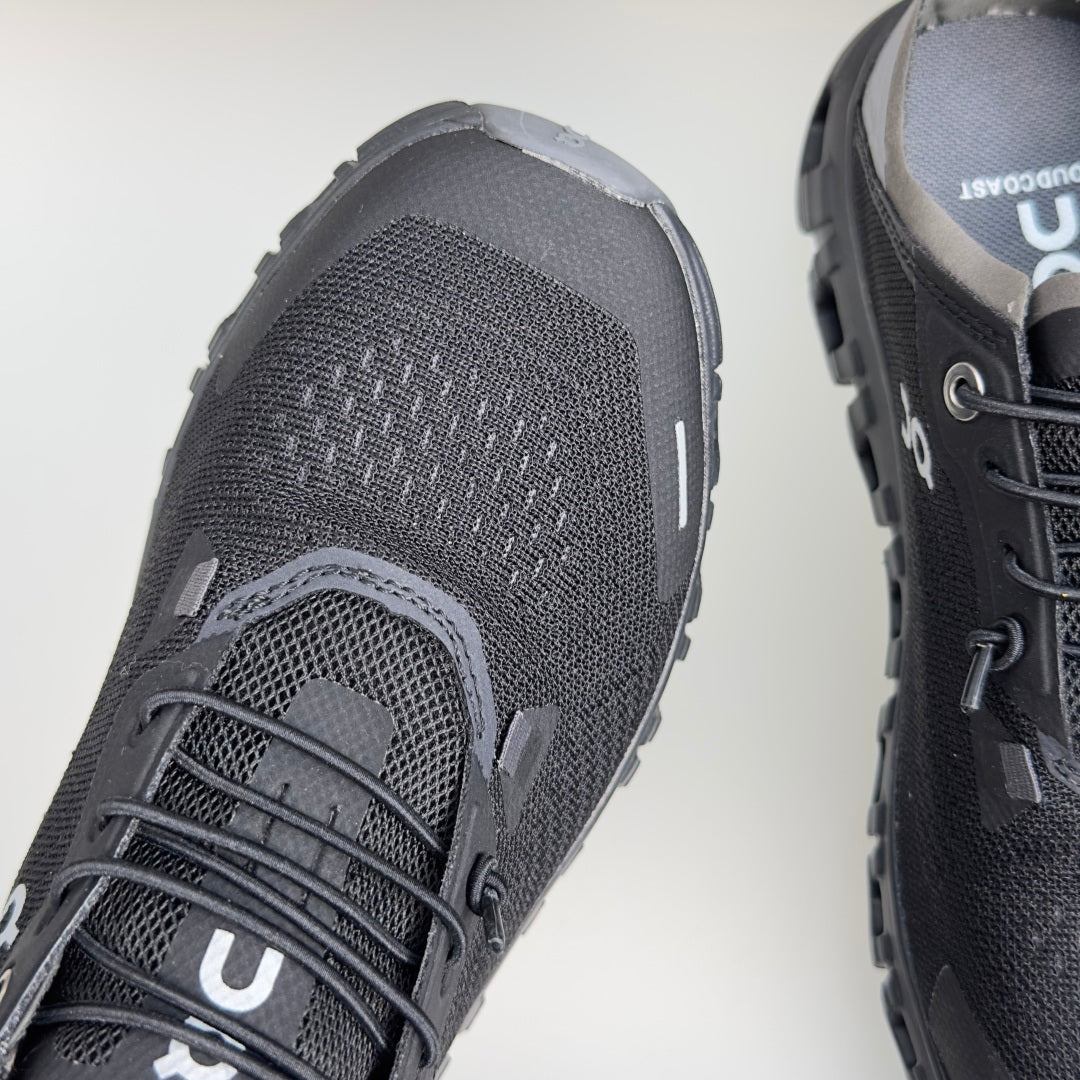 On Cloud 6 Coast Black & Grey Sneakers