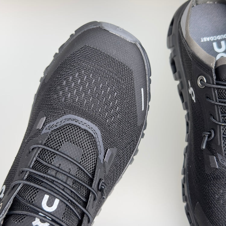 On Cloud 6 Coast Black & Grey Sneakers