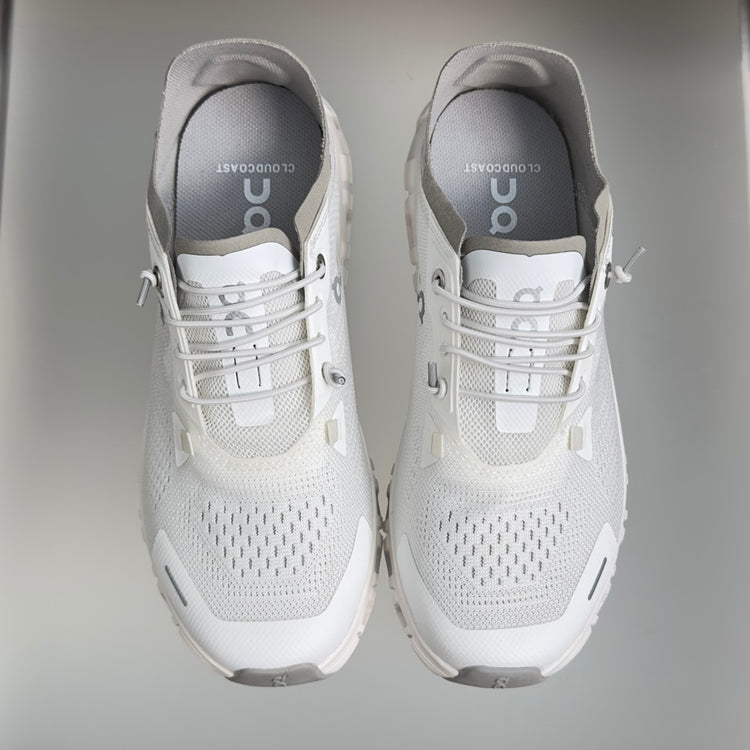 On Cloud 6 Coast White Sneakers