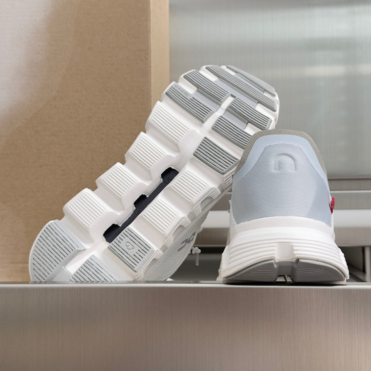On Cloud 6 Coast White Sneakers