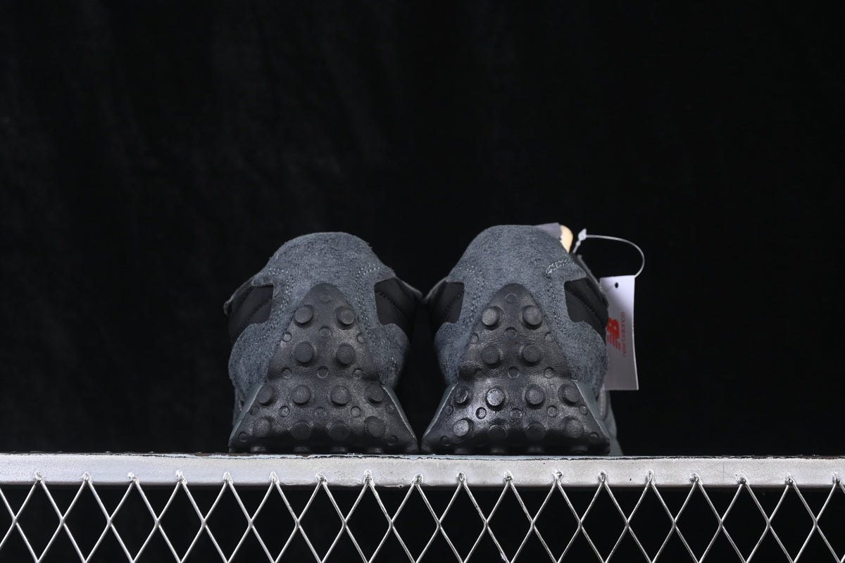 New Balance 327 Grey & Black Sneakers