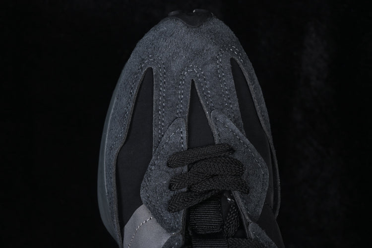 New Balance 327 Grey & Black Sneakers