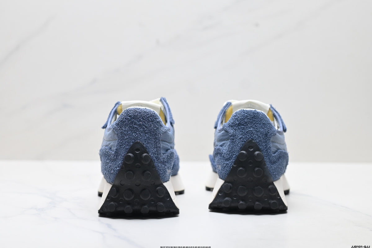 New Balance 327 Navy & Grey Sneakers