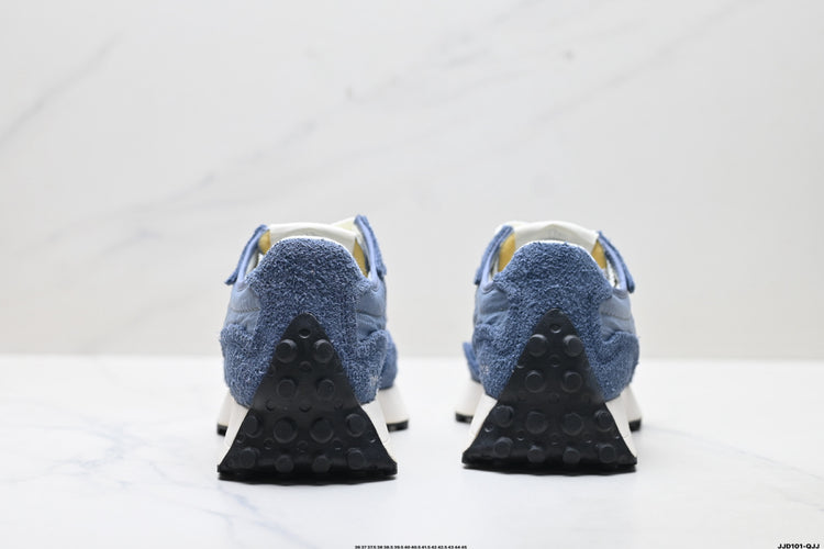 New Balance 327 Navy & Grey Sneakers