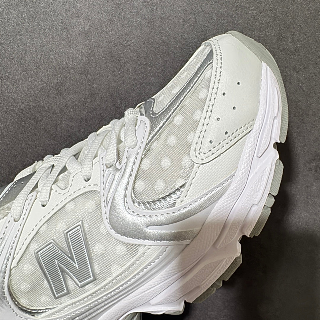 New Balance 530 White & Silver Sneakers