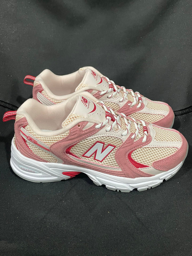 New Balance 530 White & Pink Sneakers