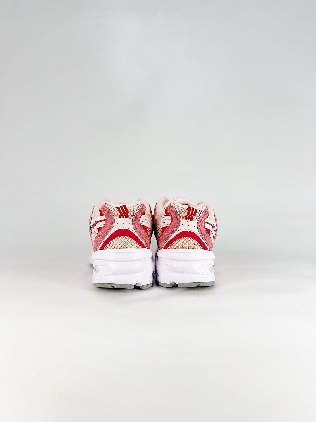 New Balance 530 Pink & White Sneakers