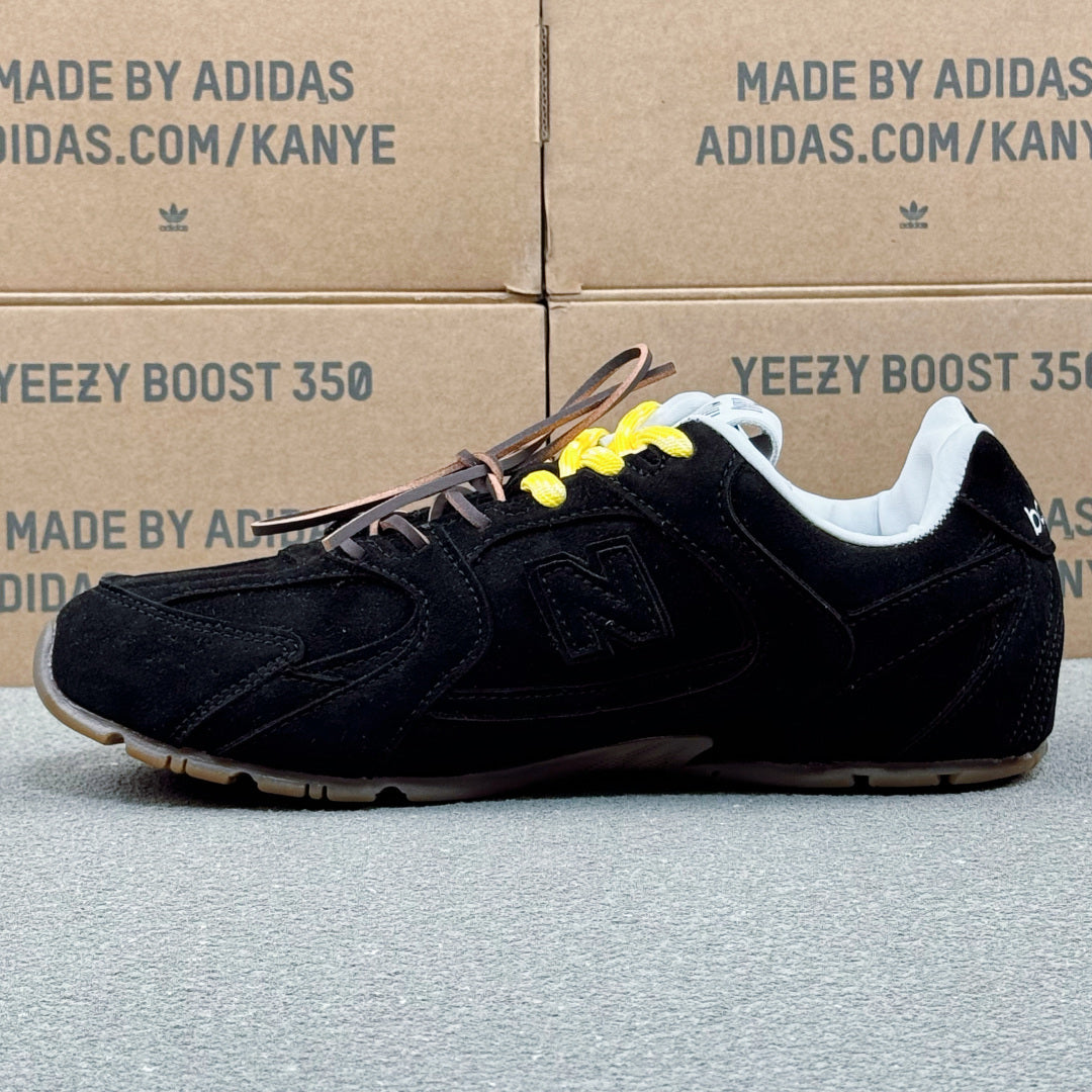 Miu Miu x New Balance 530 Black Sneakers