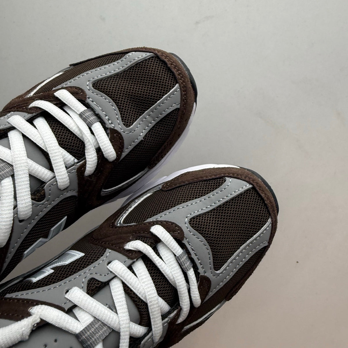 New Balance 530 Black & Grey Sneakers