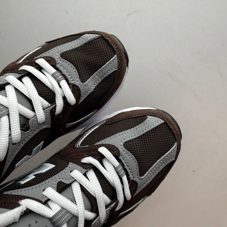 New Balance 530 Black & Grey Sneakers