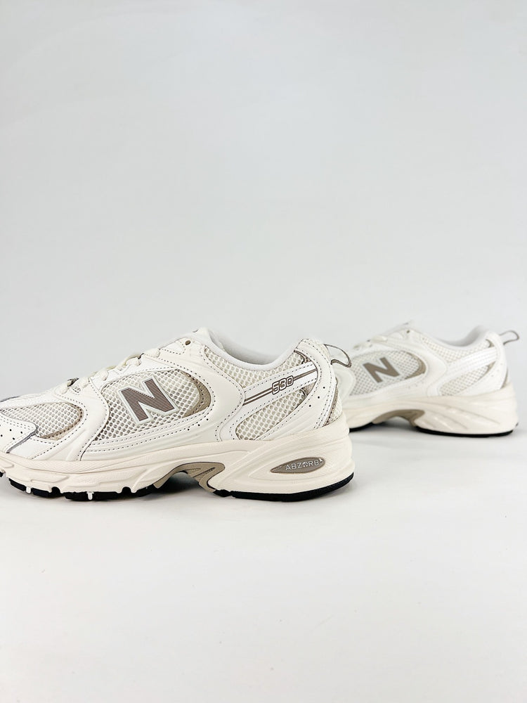 New Balance 530 Cream & Grey Sneakers