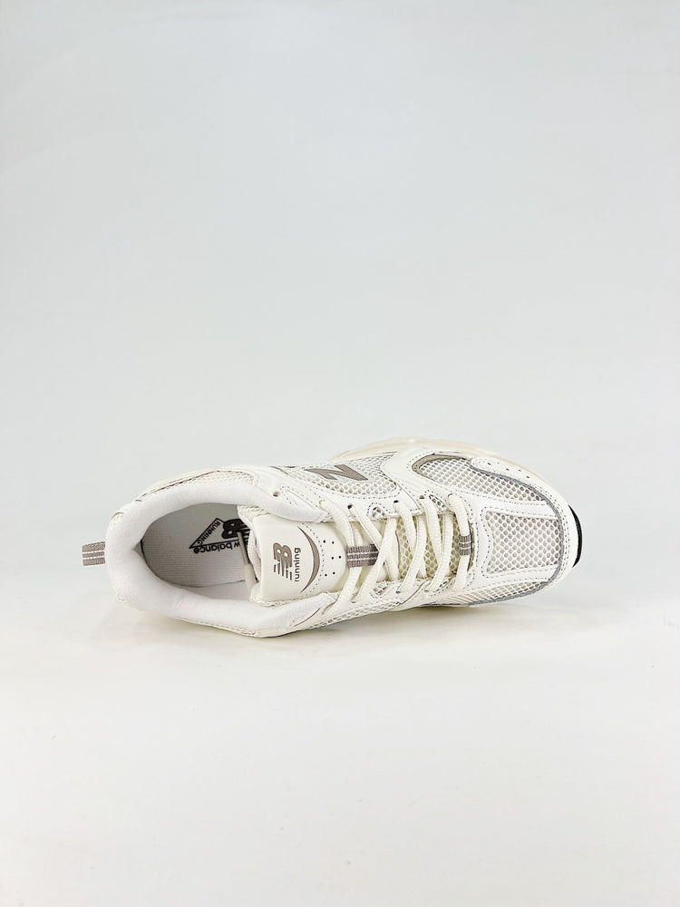 New Balance 530 Cream & Grey Sneakers