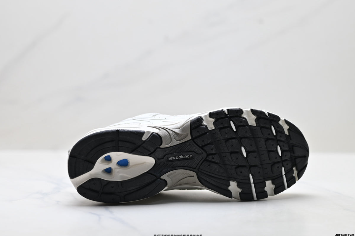New Balance 530 White & Grey Sneakers