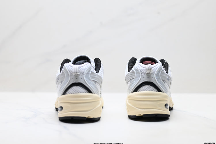 New Balance 530 Silver & Cream Sneakers