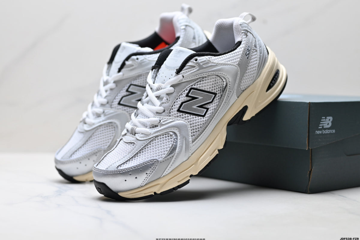 New Balance 530 Silver & Cream Sneakers