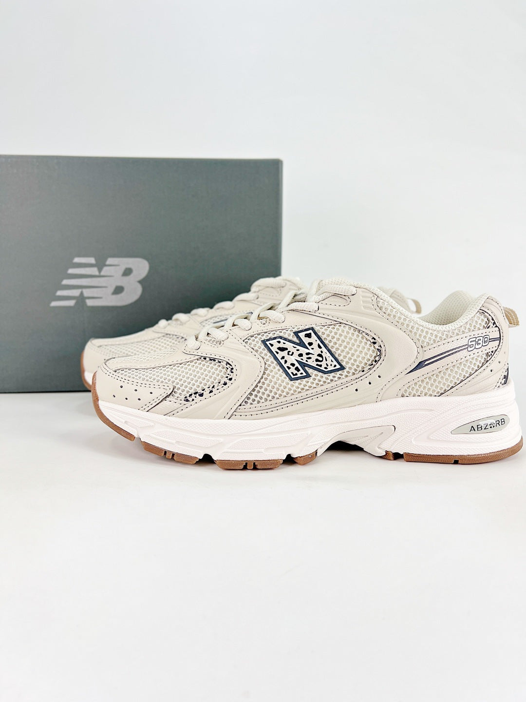 New Balance 530 Cream & Grey Retro Low-Top Lifestyle Sneakers