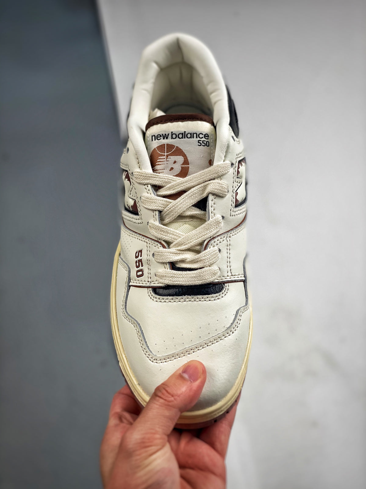 New Balance 550 in Cream & Burgundy – Retro Low-Top Court-Inspired Casual Sneakers